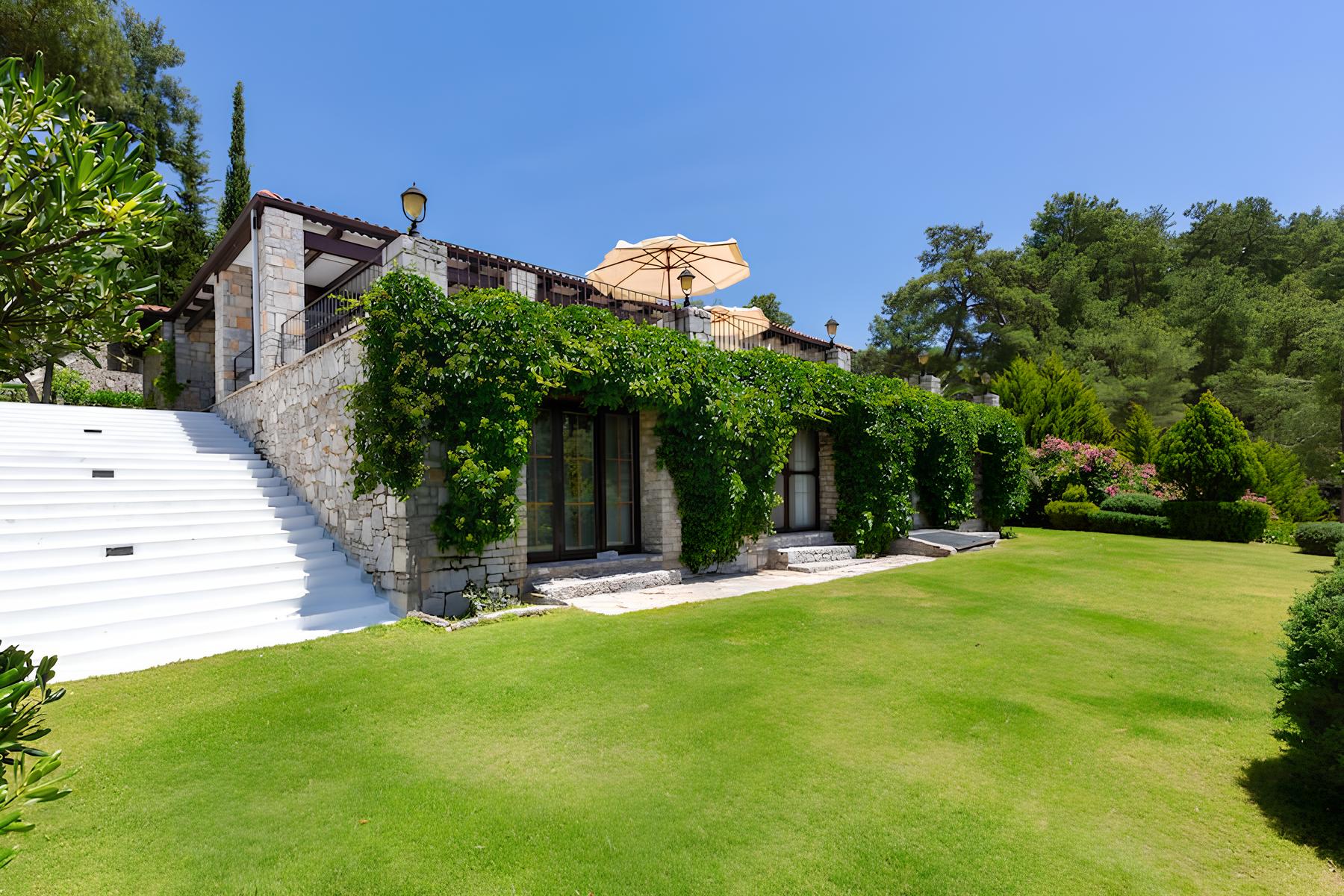 Villa Lale exterior view